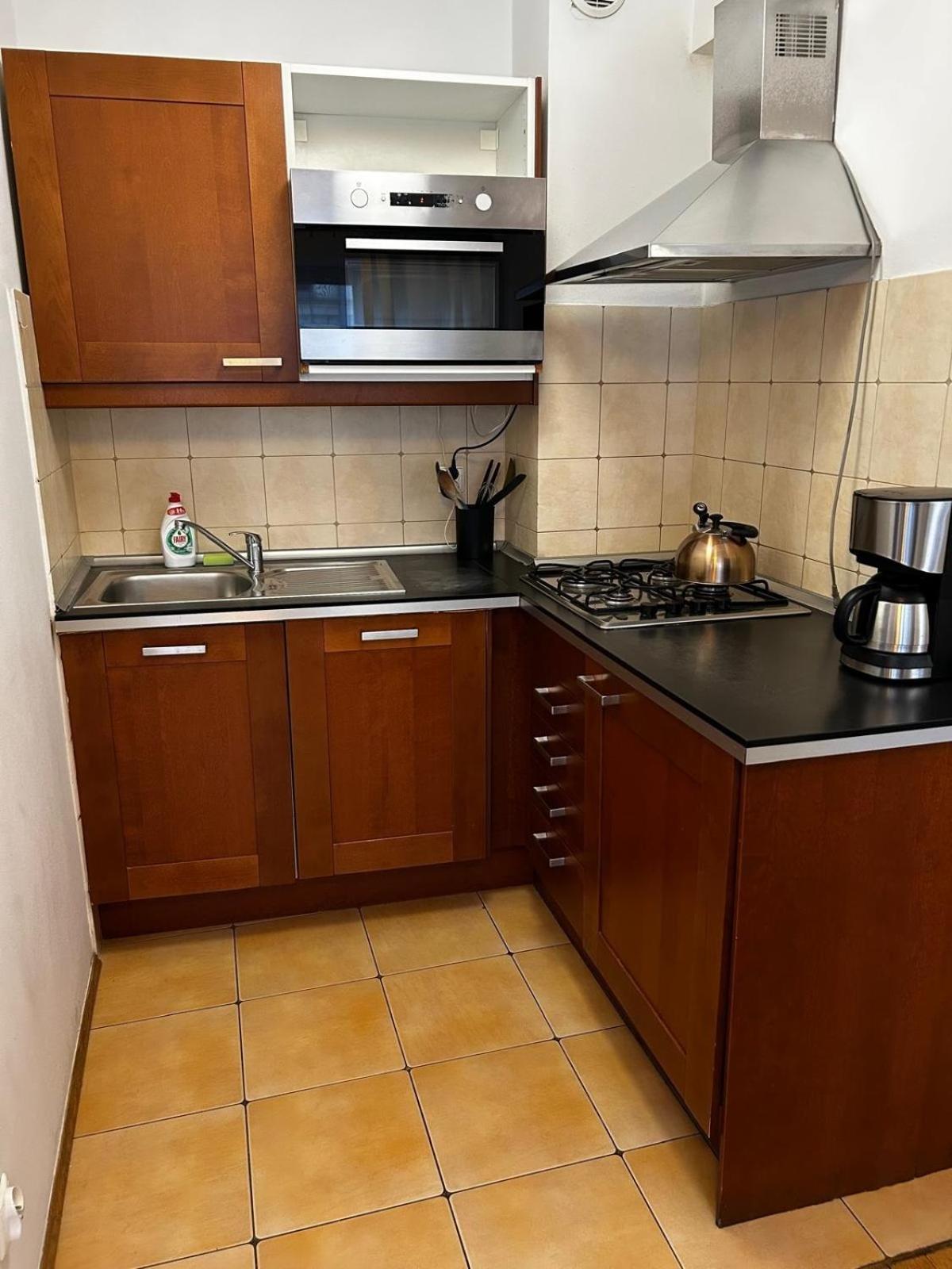 Golden Apartments With Lift - Old Town Cracovia Esterno foto