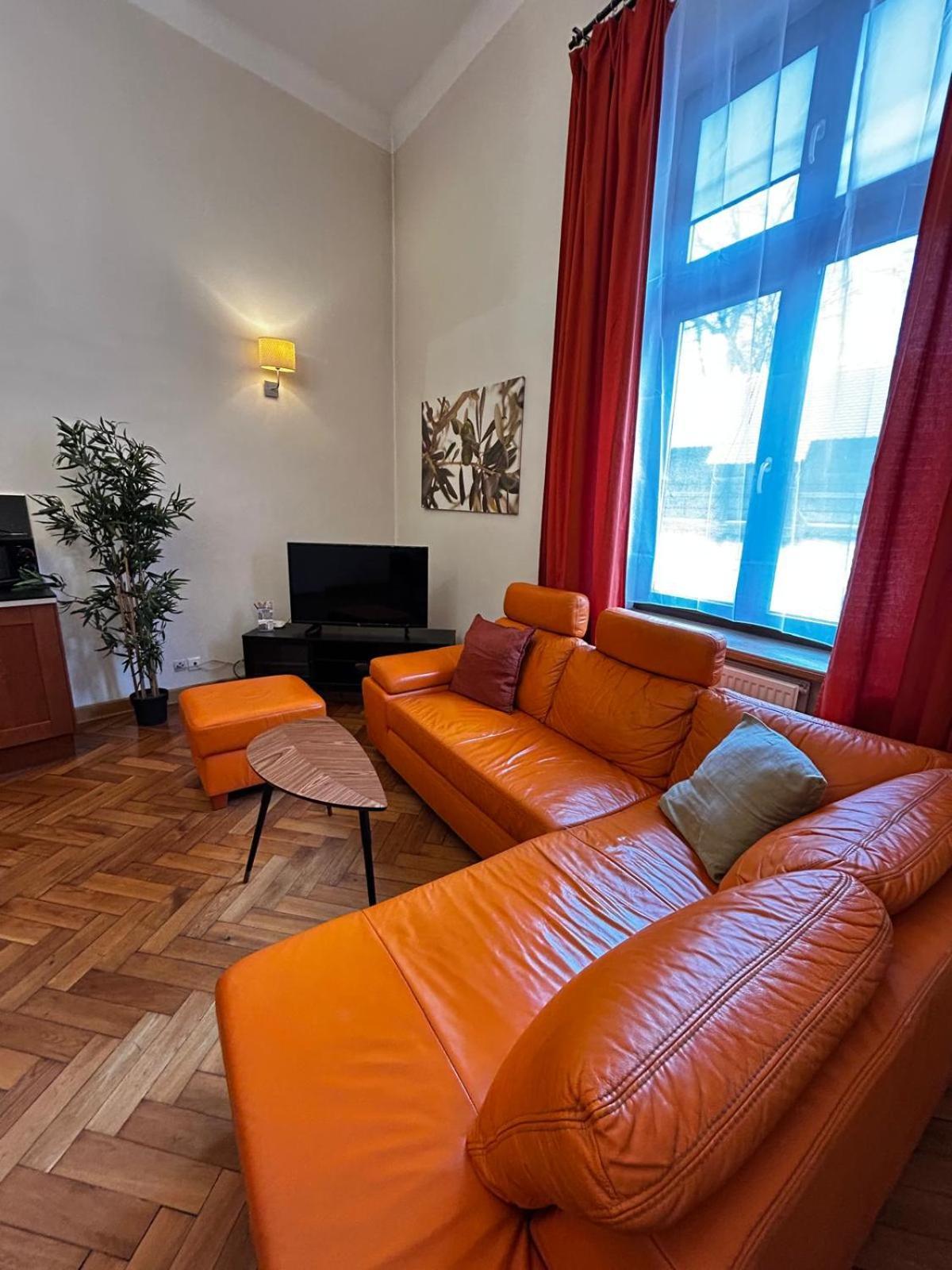 Golden Apartments With Lift - Old Town Cracovia Esterno foto